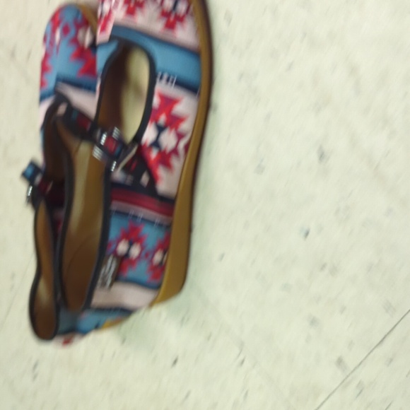 Tribal color shoe,size11 - Picture 4 of 4